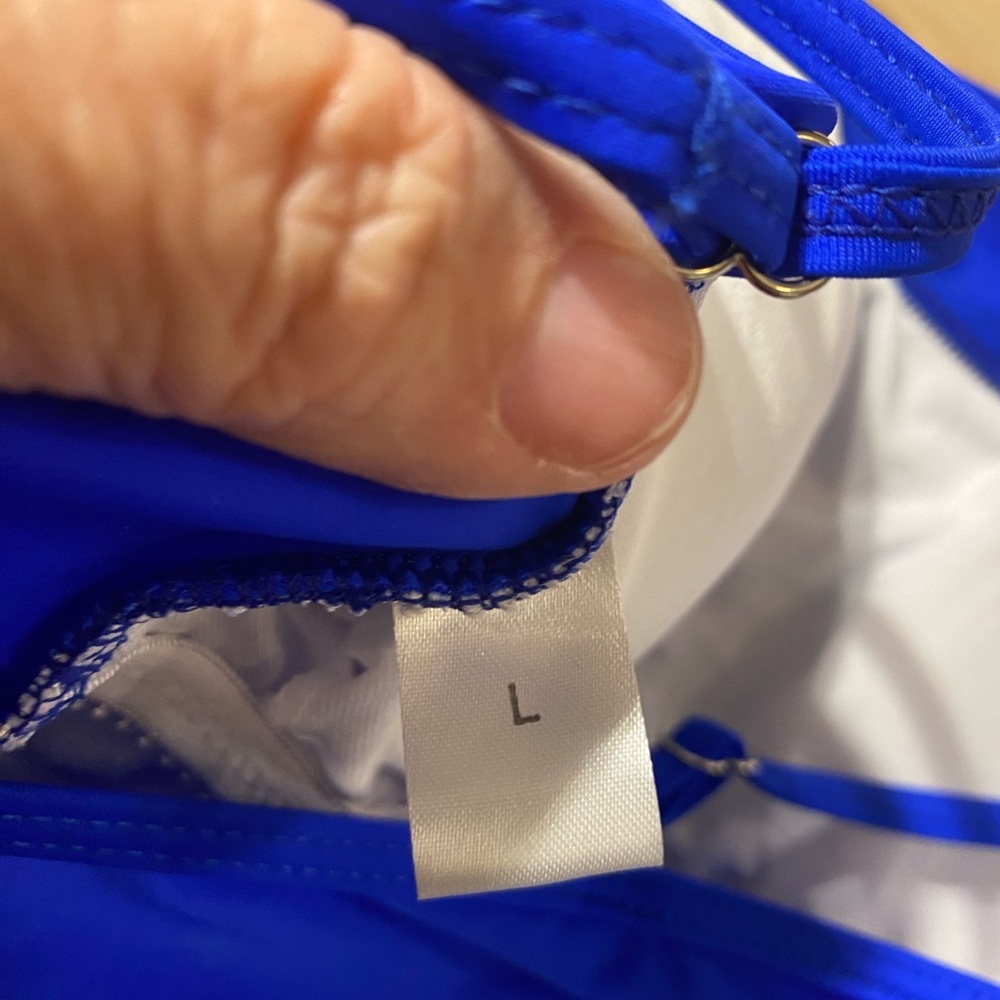 Blue Ruffled Swimsuit Large (OX) - Picture 10 of 10